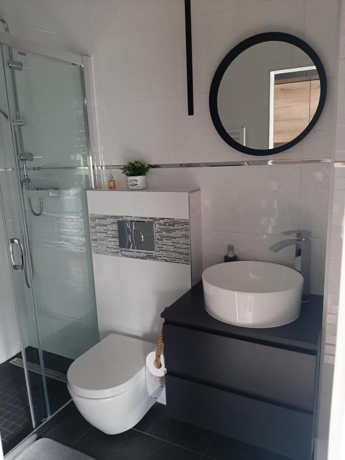 Hajo Apartman Кестели Екстериор снимка